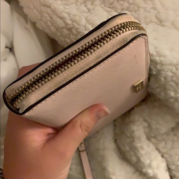 Kate Spade Wallet - Picture 5 of 8